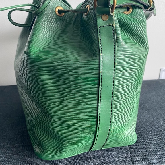 🔴SOLD on VC🔴 Louis Vuitton Petit Noé shoulder bag epi leather - Picture 12 of 14